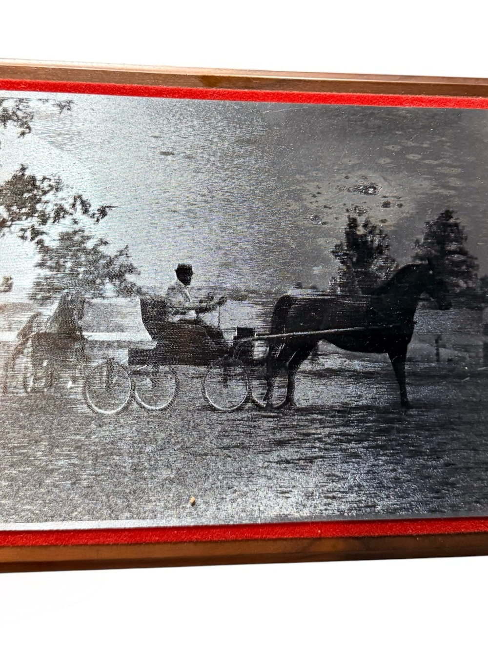 Vintage 70s Western Horse & Carriage Metal Etched Plaque Wood Wall MCM.photo